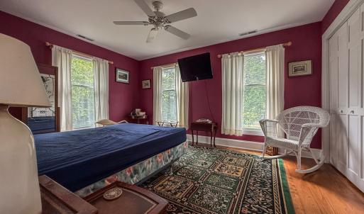 Upstairs Bedroom 5