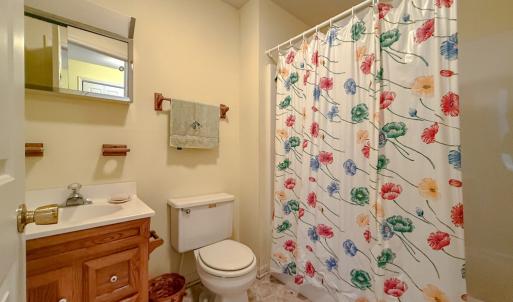 3rd Floor Bathroom 6