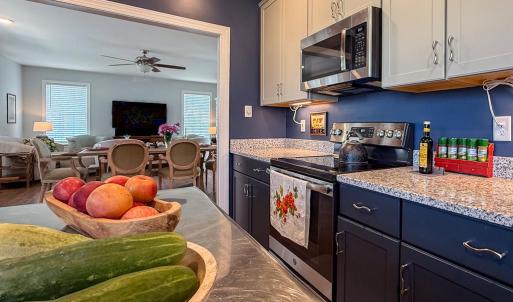 Photo #13 of 614 STRAWBERRY ST, CAPE CHARLES, VA 70.0 acres