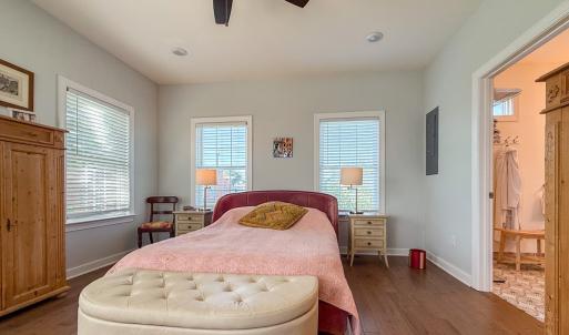 Photo #17 of 614 STRAWBERRY ST, CAPE CHARLES, VA 70.0 acres