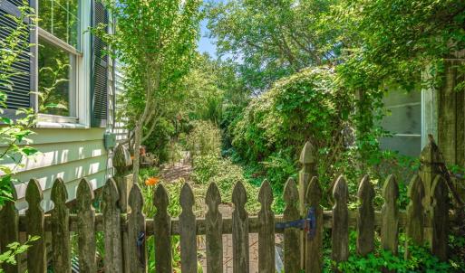Photo #43 of 4282 MAIN ST, CHINCOTEAGUE, VA 0.2 acres