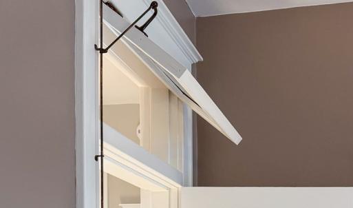 Working transom windows