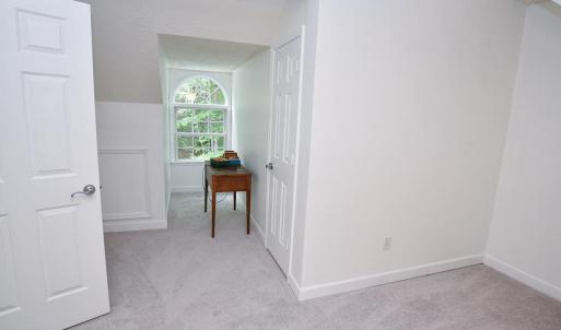 Upstairs Bedroom 2