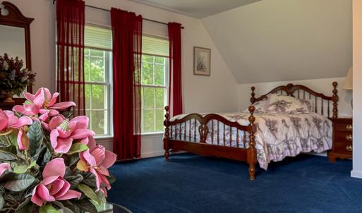 Upstairs fourth bedroom