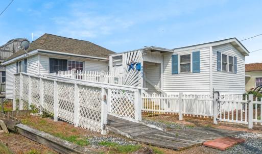 Photo #3 of 8254 SEA BREEZE DR, CHINCOTEAGUE, VA 100.0 acres