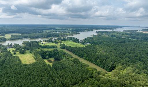 Photo #9 of 29503 BURTON RD, PAINTER, VA 20.1 acres
