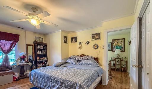 Main Bedroom - 2nd Floor