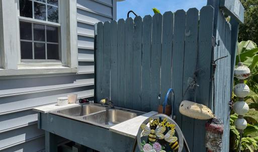 Photo #31 of 38 MAIN ST, WACHAPREAGUE, VA 0.3 acres