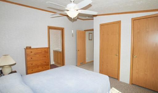 Primary Bedroom w/on suite