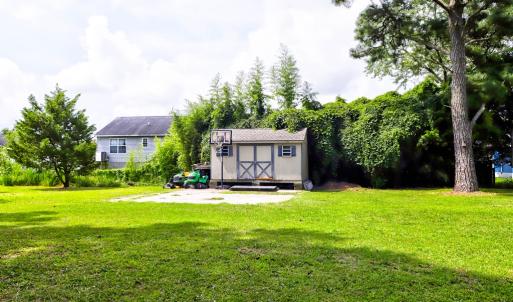 Photo #4 of 3340 WILLOW ST, CHINCOTEAGUE, VA 0.7 acres
