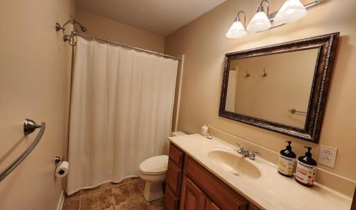 Primary Suite Bathroom