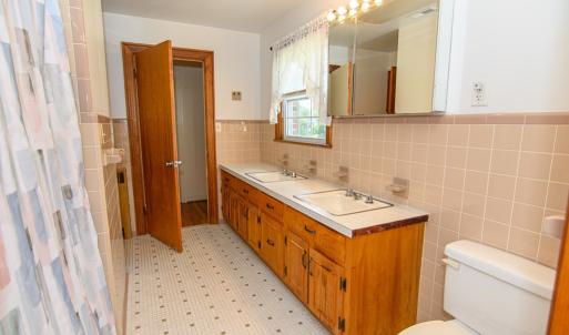 Photo #30 of 91 MARKET ST, ONANCOCK, VA 0.9 acres
