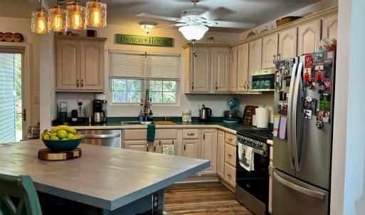 Photo #5 of 2488 JOLLY RODGER DRIVE, GREENBACKVILLE, VA 0.5 acres