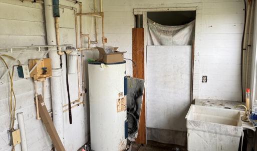 Photo #32 of 7382 BULLBEGGAR RD, WITHAMS, VA 0.8 acres