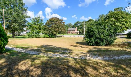 Photo #5 of 84 MARKET ST, ONANCOCK, VA 1.8 acres