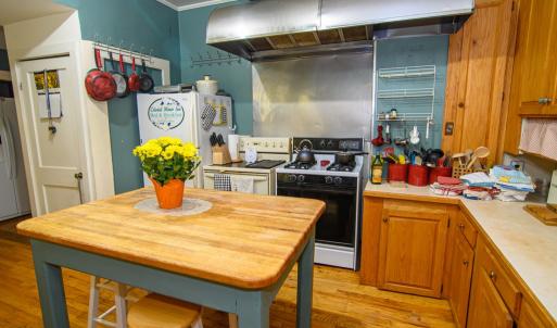 Photo #12 of 84 MARKET ST, ONANCOCK, VA 1.8 acres