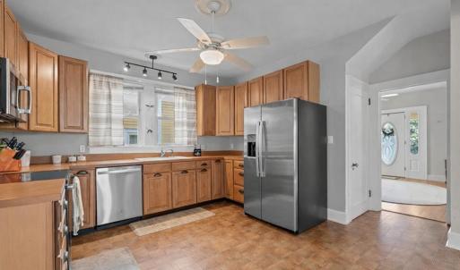 Photo #16 of 213 MONROE AVE, CAPE CHARLES, VA 40.0 acres