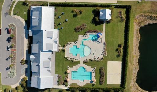 Bay Creek Club fitness center & pools