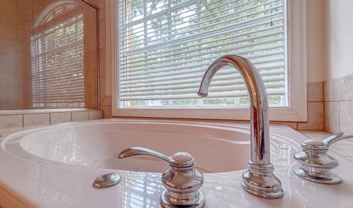 Photo #82 of 8 ENGLISH CT, CAPE CHARLES, VA 20,797.0 acres