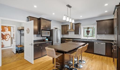 1st level kitchen