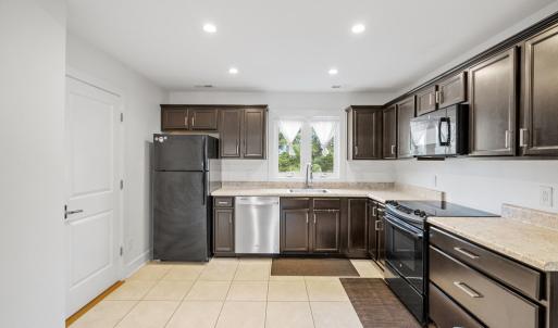 Third floor kitchen