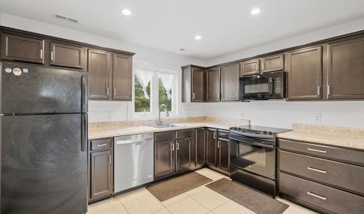 Third floor kitchen