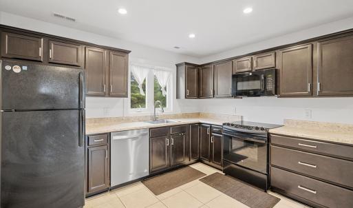 Third floor kitchen