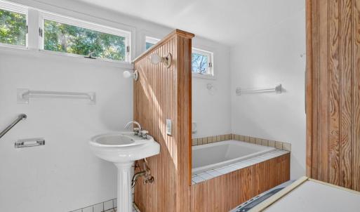 Photo #32 of 11 PARKER ST, ONANCOCK, VA 2.5 acres