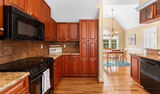 Photo #18 of 309 HARBOR AVE, CAPE CHARLES, VA