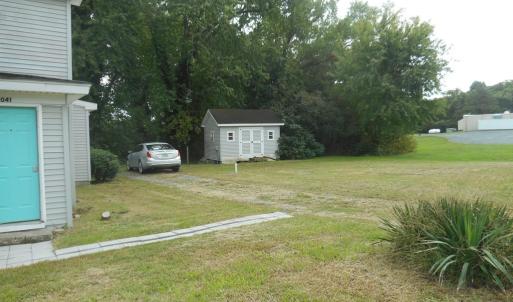 Shed and Nice Side Yard