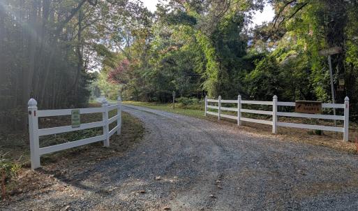 Photo #2 of 30298 HOLLY SHORES LN, HACKSNECK, VA 10.8 acres