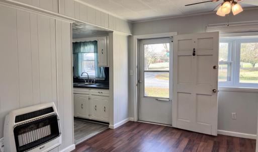 Photo #2 of 6 WEST ST, WACHAPREAGUE, VA 0.1 acres