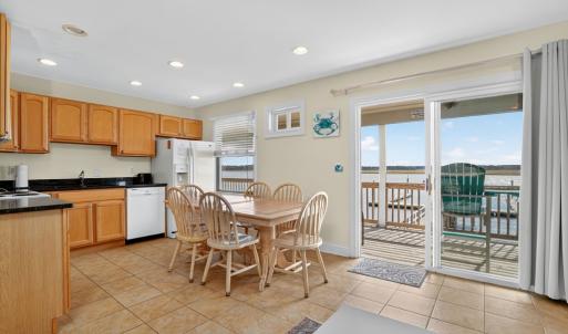 Photo #16 of 7482 EAST SIDE RD, CHINCOTEAGUE, VA