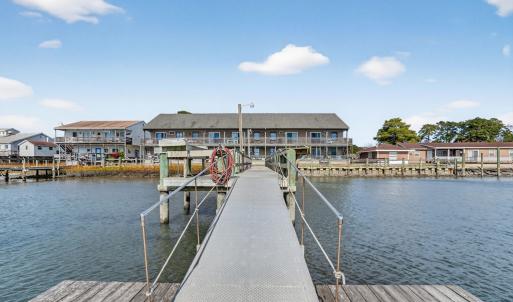 Photo #32 of 7482 EAST SIDE RD, CHINCOTEAGUE, VA