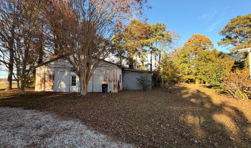 Barn