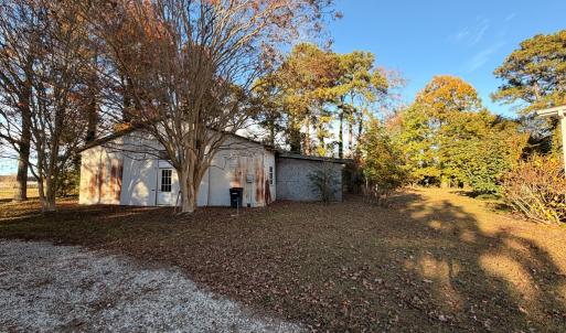 Barn