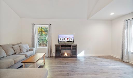 Photo #9 of 37283 DAVEY JONES BLVD, GREENBACKVILLE, VA 9,750.0 acres