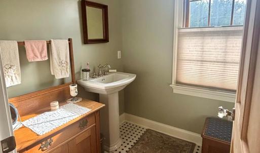 Photo #45 of 1 JEFFERSON ST, ONANCOCK, VA 0.5 acres