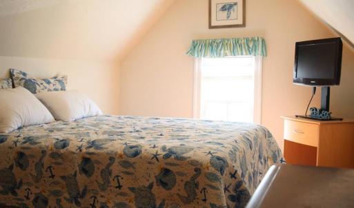 Photo #30 of 405 RANDOLPH AVE, CAPE CHARLES, VA 0.1 acres