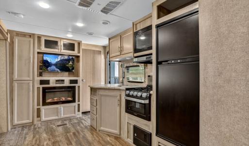 Photo #10 of 8061 MIRE POND ONE, CHINCOTEAGUE, VA 1.0 acres