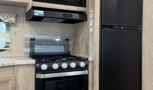 Photo #11 of 8061 MIRE POND ONE, CHINCOTEAGUE, VA 1.0 acres