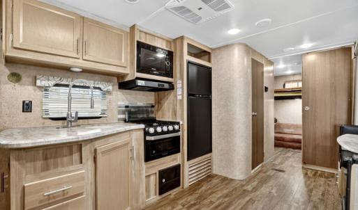 Photo #8 of 8061 MIRE POND ONE, CHINCOTEAGUE, VA 1.0 acres