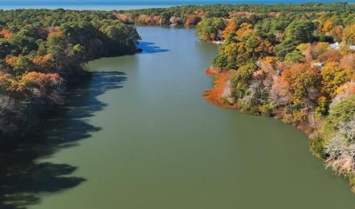 Beautiful Lake Allure