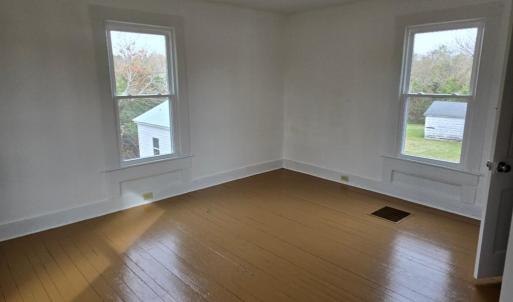 Photo #5 of 12078 TAYLOR ST, HALLWOOD, VA 0.3 acres