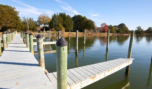 deep water community dock