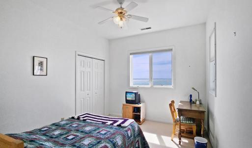 Photo #31 of 37424 BAYSIDE DR, GREENBACKVILLE, VA 8,280.0 acres