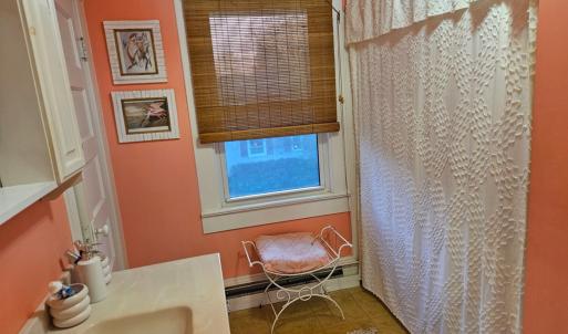 Photo #11 of 20 AMES ST, ONANCOCK, VA 0.3 acres