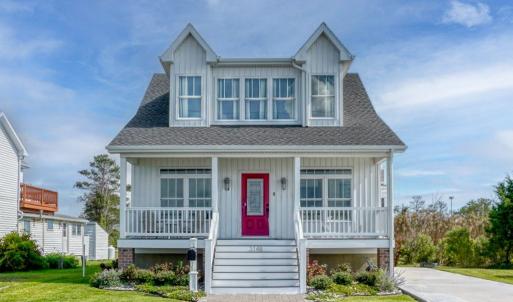 Photo #2 of 3148 MAIN ST, CHINCOTEAGUE, VA 0.4 acres