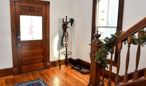 Impressive Open Foyer