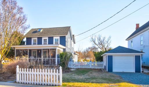 Photo #2 of 4406 MAIN ST, CHINCOTEAGUE, VA 0.2 acres